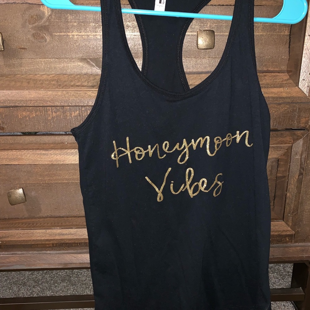 Honeymoon tank